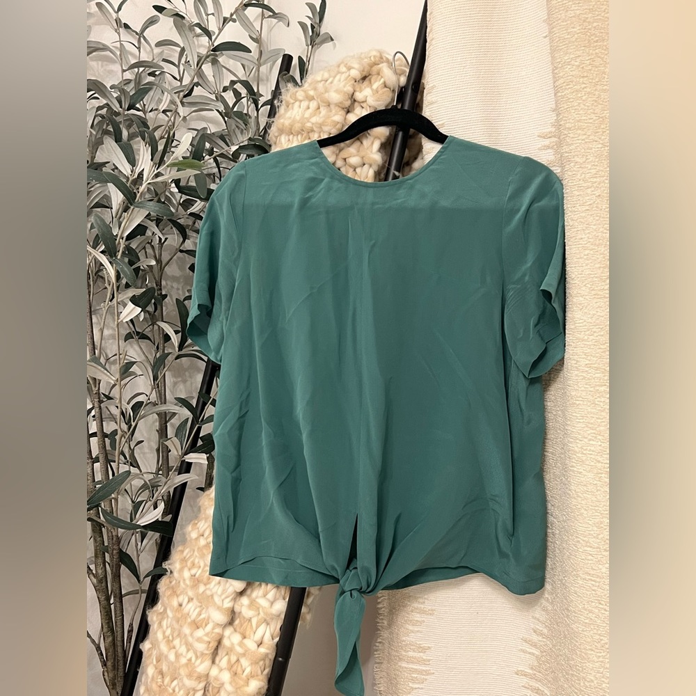 Madewell Silk Front tie Blouse